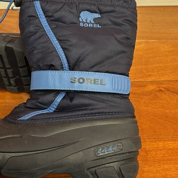 Sorel Flurry Snow Boots Youths Dark & Light Blue Grill Heatwave Shoes size 6 - Picture 8 of 10